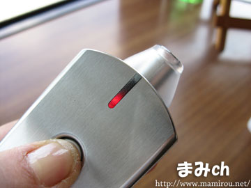 ノーノースキン 本体ランプ点灯しているところ