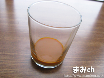 サジー 黄酸汁の液体の色