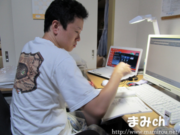 WiMAX貸出機器をセッティングする夫